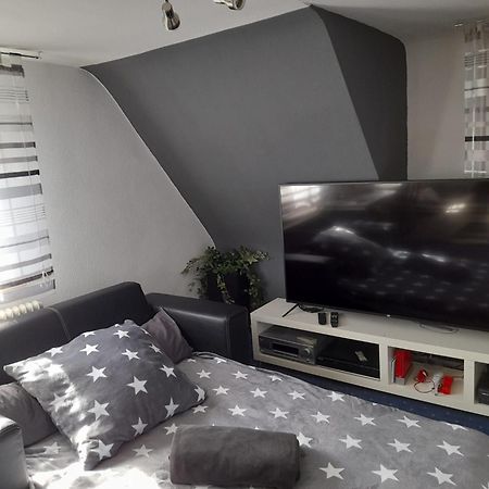 Ferienwohnung Mit Kleinem Garten Sonnenbühl Esterno foto