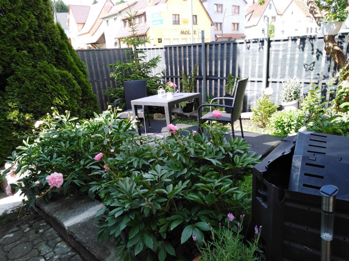 Ferienwohnung Mit Kleinem Garten Sonnenbühl Esterno foto